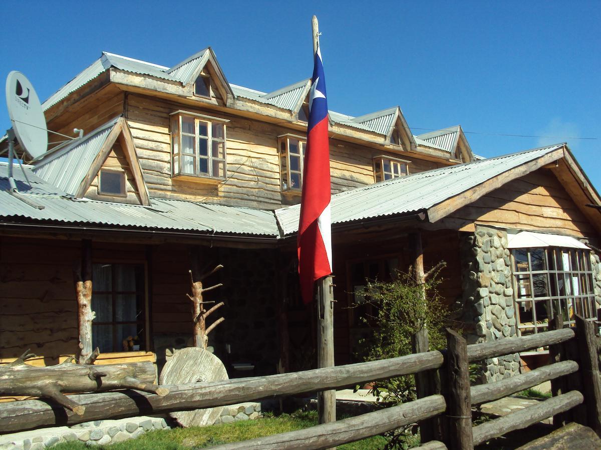Hosteria Rayen La Junta Buitenkant foto